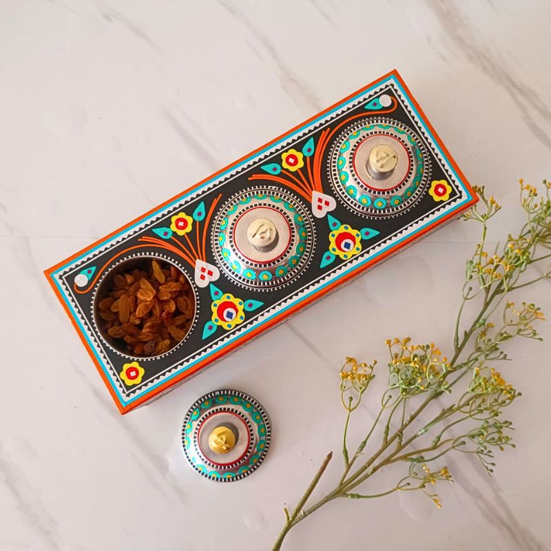 Assorted Chutney Boxes Tray