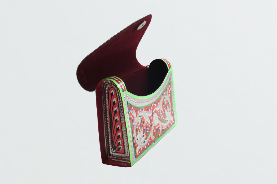 Peacock Feather Clutch 02