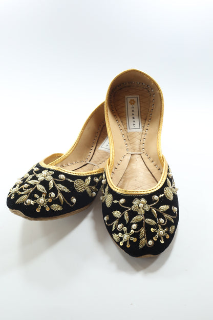 Deep Purple & Gold Ari Work Khussa