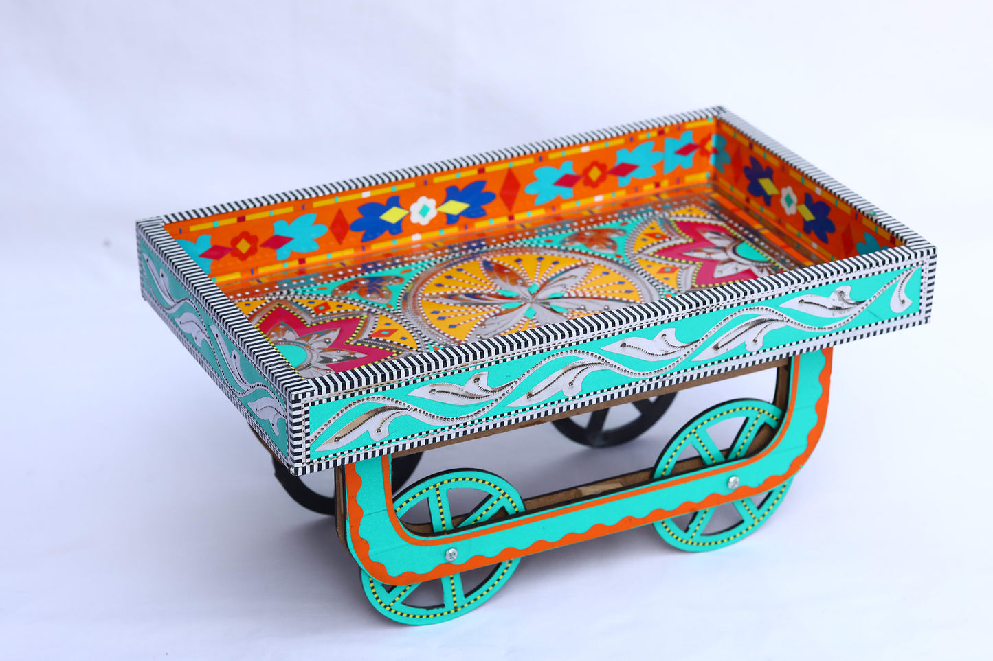 Neeli Chamakpatti Wheelie Tray