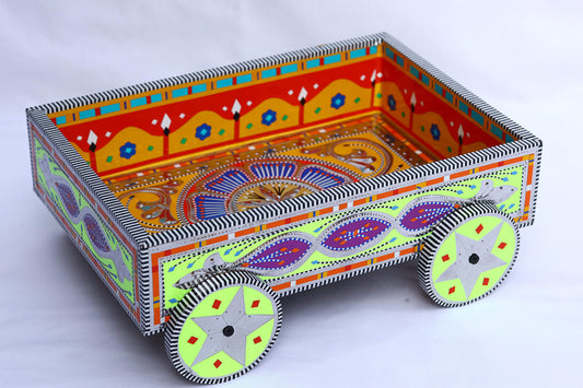 The Rahyree Tray